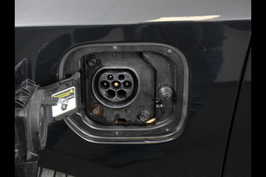 Kia Ceed Sportswagon 1.6 GDI PHEV DynamicLine Automaat Climate control Keyless Cruise control LED Parkeersensoren achter Camera Stuur verwarming Stoel verwarming Apple Carplay/ Andriod Auto