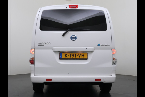 Nissan e-NV200 Evalia 7-Persoons SOH 93% 40kWh Camera Navi Stoel+Stuurverwarming Cruise Control Ecc Connect Edition Schuifdeuren Privacy Glas Lmv Regen+Lichtsensor Isofix Keyless 1e Eigenaar Origineel Nederlandse Bus