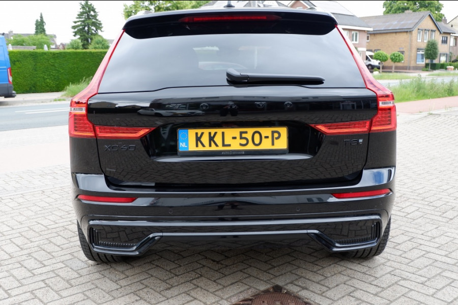 Volvo XC60 2.0 T8 AWD+ Black Ed. PHEV / INCL. 12mnd BOVAG / 360 camera