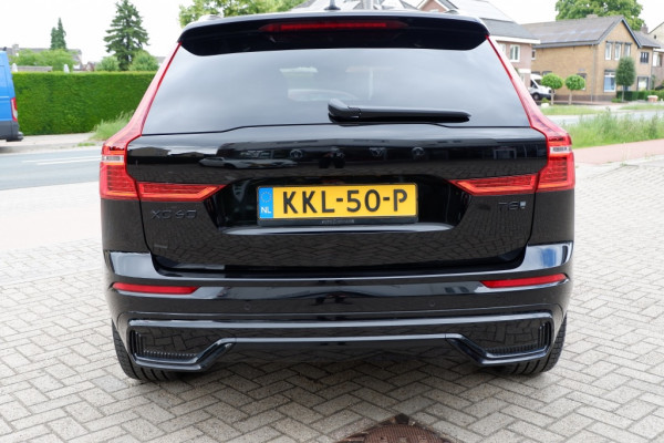 Volvo XC60 2.0 T8 AWD+ Black Ed. PHEV / INCL. 12mnd BOVAG / 360 camera