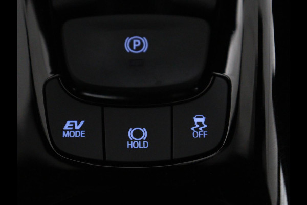 Toyota C-HR 1.8 Hybrid Executive | Trekhaak | Stuurverwarming | Adaptive cruise | Camera | Carplay | Park Assist | Stoelverwarming | Keyless | Bluetooth | Full LED | Side Assist