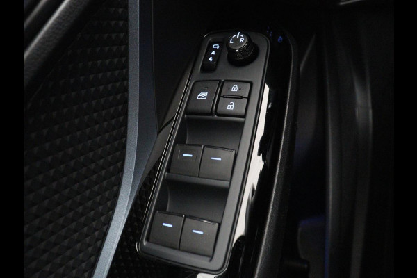 Toyota C-HR 1.8 Hybrid Executive | Trekhaak | Stuurverwarming | Adaptive cruise | Camera | Carplay | Park Assist | Stoelverwarming | Keyless | Bluetooth | Full LED | Side Assist