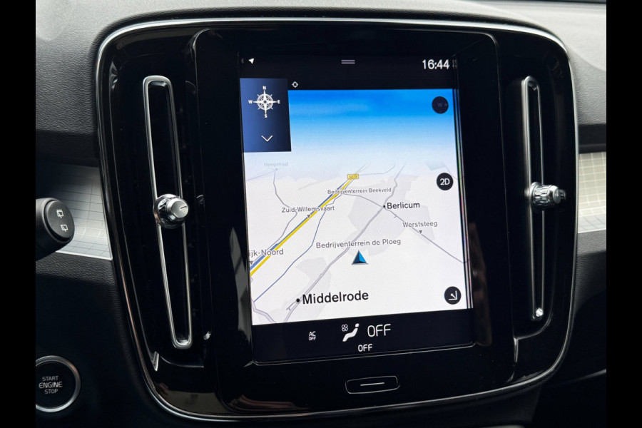 Volvo XC40 1.5 T3 Momentum Pro | NL-Auto | Elek. Achterklep | PDC voor + Achter | Navigatie
