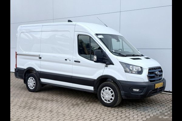 Ford E-Transit 68kWh 184PK L2H2 334km WLTP 96,5% (SOH) Climate Control Cruise Control CarPlay Navigatie Parkeersensoren v+a