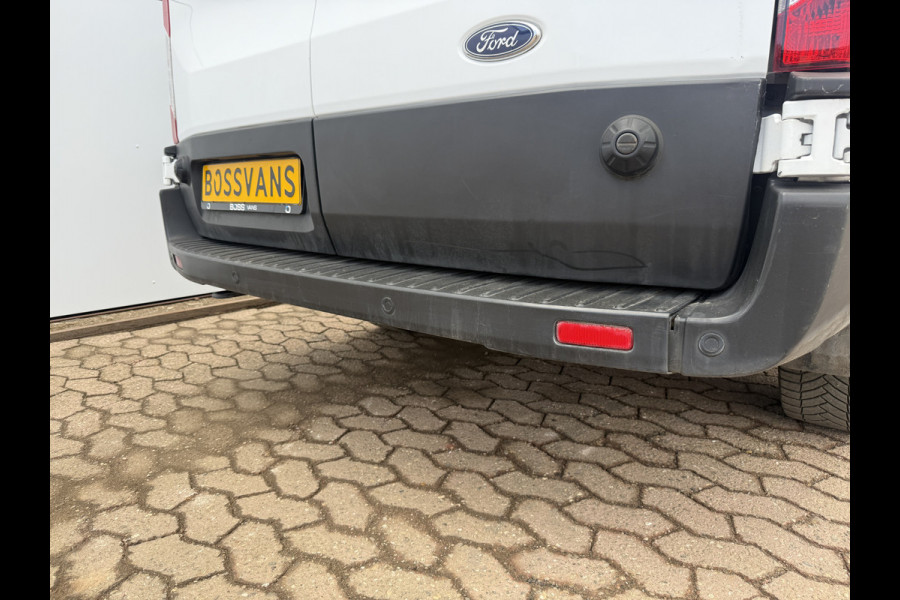Ford E-Transit 68kWh 184PK L2H2 334km WLTP 96,5% (SOH) Climate Control Cruise Control CarPlay Navigatie Parkeersensoren v+a