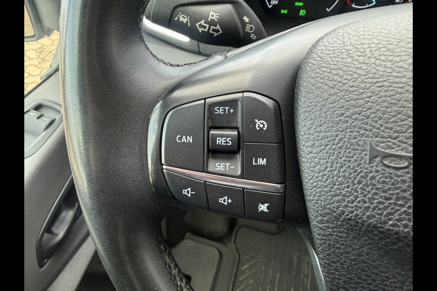 Ford E-Transit 68kWh 184PK L2H2 334km WLTP 96,5% (SOH) Climate Control Cruise Control CarPlay Navigatie Parkeersensoren v+a