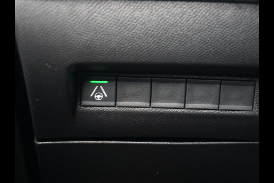Peugeot e-2008 EV GT Avantage 54 kWh | TOT 8 JAAR GARANTIE | 360 camera