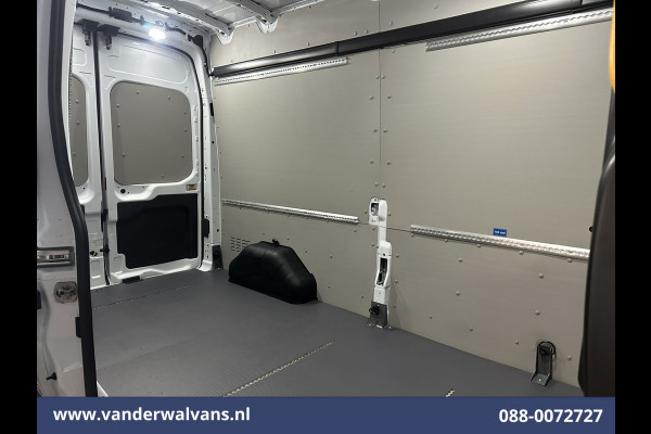 Ford Transit 2.0 TDCI 130pk L3H3 Euro6 Airco | Camera | Apple Carplay | Cruisecontrol Android Auto, Verwarmde Voorruit, Parkeersensoren, Bijrijdersbank