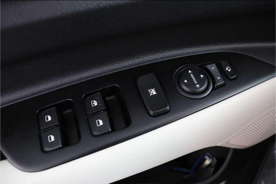 Kia Stonic 1.0 T-GDi MHEV GT-Line - Adaptief cruise control - Facelift - Stoel/ stuurwiel verwarming - Panorama dak - LED verlichting Fabrieksgarantie tot 12-2032