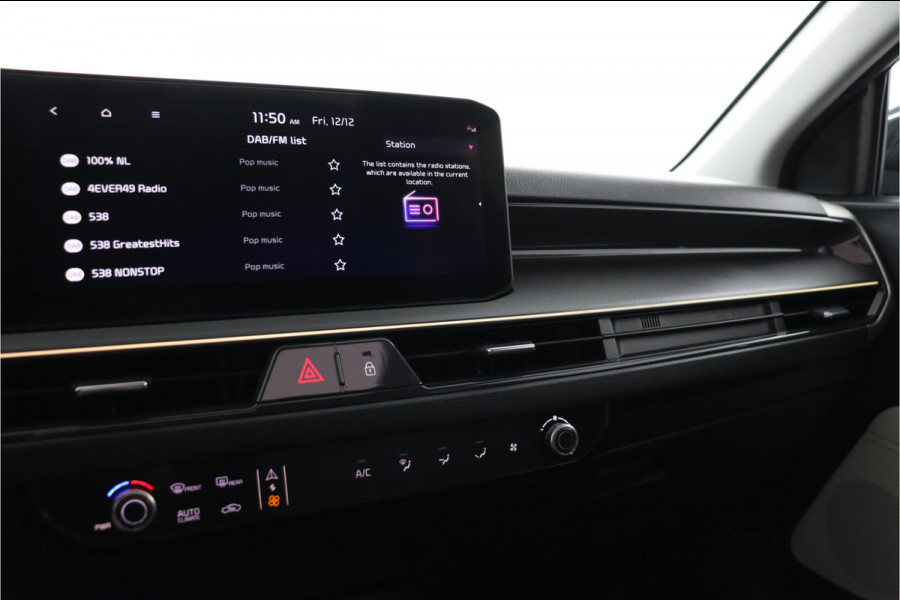 Kia Stonic 1.0 T-GDi MHEV GT-Line - Adaptief cruise control - Facelift - Stoel/ stuurwiel verwarming - Panorama dak - LED verlichting Fabrieksgarantie tot 12-2032