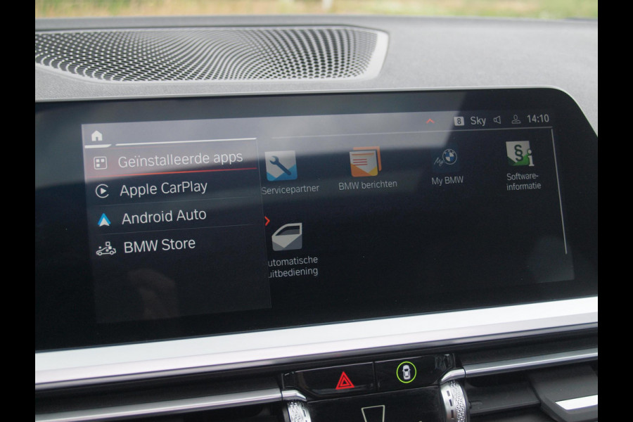 BMW 4 Serie Gran Coupé 420i Business Edition Plus | M-Pakket | Panoramadak | Camera | Sfeerverlichting | Leer |