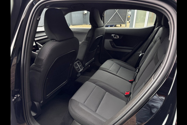 Polestar 2 Standard Range Single Motor 63kWh | 97% SOH | Camera | Memory | Stoelverwarming | Elek. Achterklep