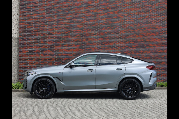 BMW X6 40i xDrive | Pano - Trekhaak - HUD