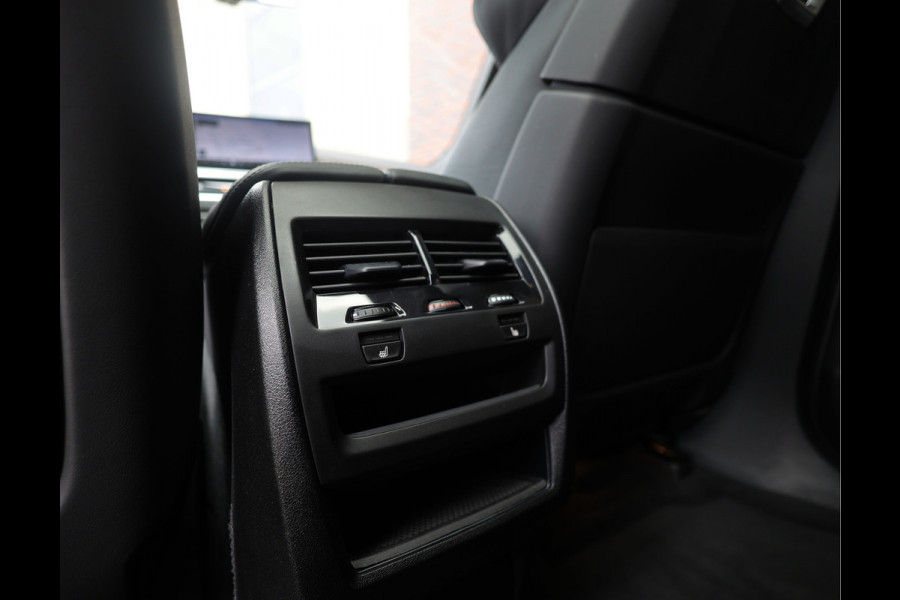 BMW X6 40i xDrive | Pano - Trekhaak - HUD