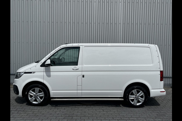 Volkswagen Transporter 2.0 TDI L1H1*4MOTION*ACC*NAVI*HAAK*A/C*CARPLAY*LM*