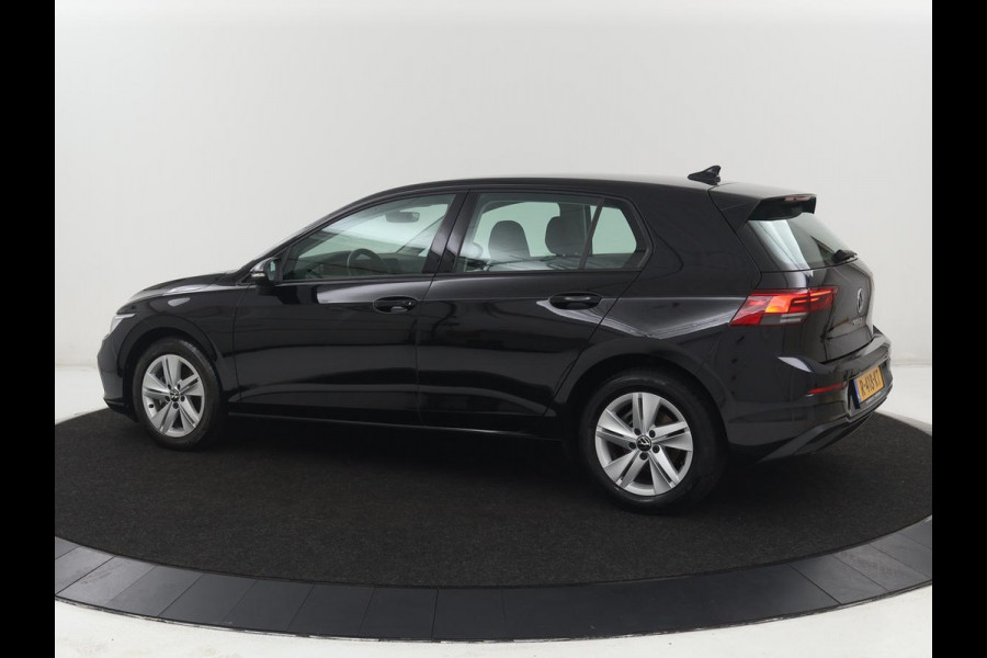 Volkswagen Golf 1.0 TSI Life | Carplay | Adaptive cruise | Navigatie | Parkeerhulp | Full LED | Climate control | DAB | Bluetooth | Digital cockpit
