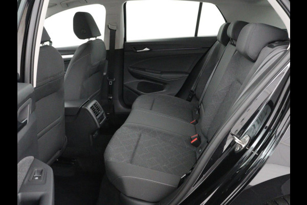 Volkswagen Golf 1.0 TSI Life | Carplay | Adaptive cruise | Navigatie | Parkeerhulp | Full LED | Climate control | DAB | Bluetooth | Digital cockpit