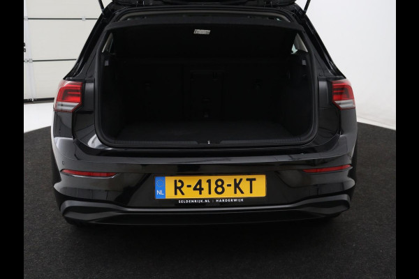 Volkswagen Golf 1.0 TSI Life | Carplay | Adaptive cruise | Navigatie | Parkeerhulp | Full LED | Climate control | DAB | Bluetooth | Digital cockpit