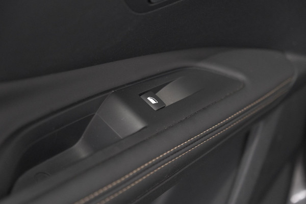 Peugeot 3008 PureTech 130 EAT8 GT | Camera | Dodehoekdetectie | Adaptieve Cruise Control