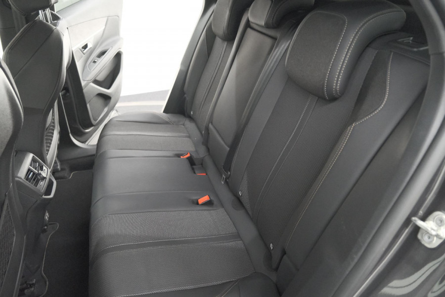 Peugeot 3008 PureTech 130 EAT8 GT | Camera | Dodehoekdetectie | Adaptieve Cruise Control