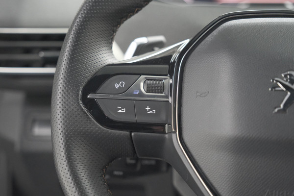 Peugeot 3008 PureTech 130 EAT8 GT | Camera | Dodehoekdetectie | Adaptieve Cruise Control
