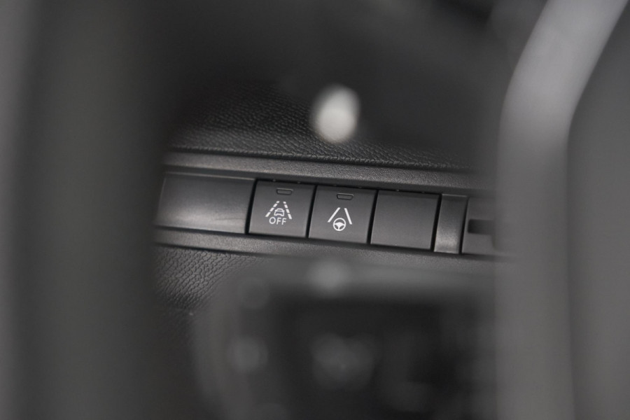 Peugeot 3008 PureTech 130 EAT8 GT | Camera | Dodehoekdetectie | Adaptieve Cruise Control