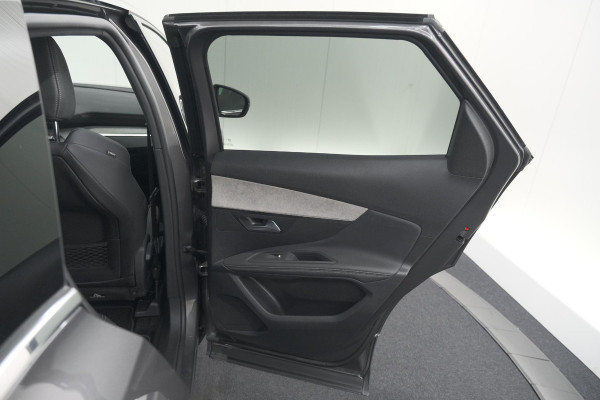 Peugeot 3008 PureTech 130 EAT8 GT | Camera | Dodehoekdetectie | Adaptieve Cruise Control