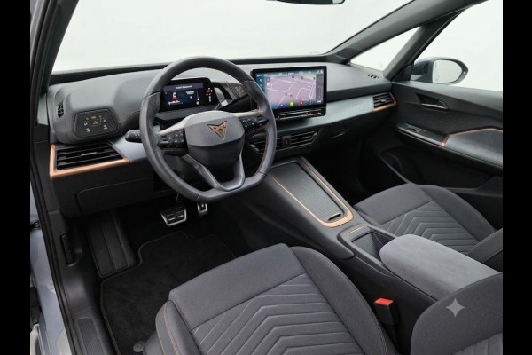 CUPRA Born Adrenaline One 62 kWh 204pk | Navigatie | Parkeercamera | Lichtmetalen velgen | Adaptieve cruise controle | Verwarmbare voorstoelen