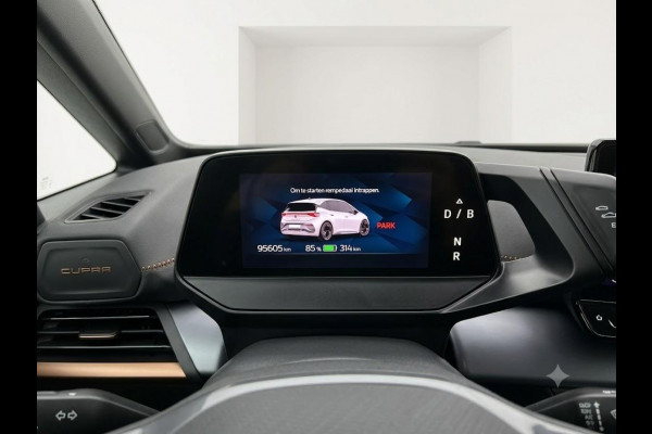 CUPRA Born Adrenaline One 62 kWh 204pk | Navigatie | Parkeercamera | Lichtmetalen velgen | Adaptieve cruise controle | Verwarmbare voorstoelen