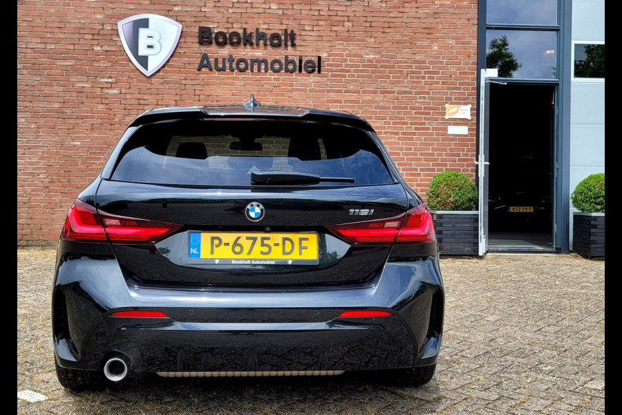 BMW 1-serie 118i M-sport Pano Camera Stuurverw. HIFI [1e eig. BTW NL NAP]