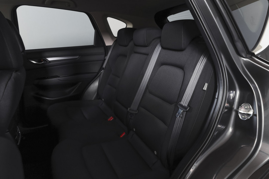 Mazda CX-5 2.0 SkyActiv-G 165 Advantage 165 PK Org. NL | Cruise | Stoel-+Stuurverw. | PDC | 360 Camera | NAV + App. Connect | ECC | Afn. Trekhaak | LM 19" |