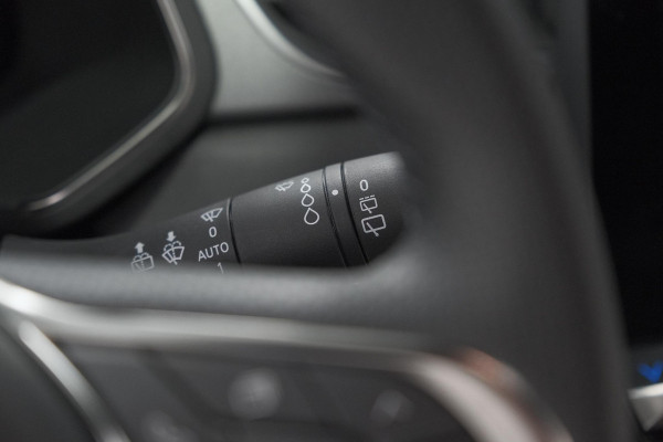 Renault Captur 1.8 E-Tech full hybrid 160 techno | Camera | Adaptieve Cruise Control | Navigatie | Zwarte 18 Inch Velgen