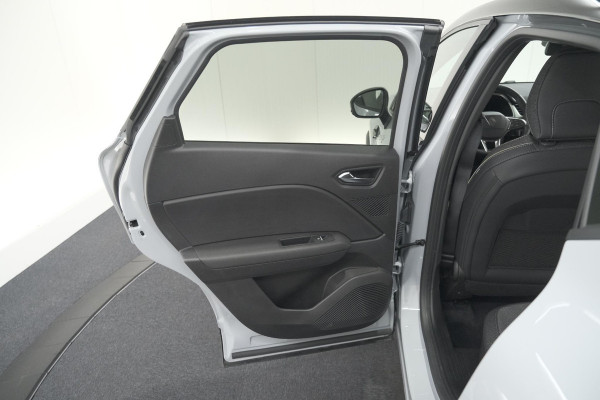 Renault Captur 1.8 E-Tech full hybrid 160 techno | Camera | Adaptieve Cruise Control | Navigatie | Zwarte 18 Inch Velgen