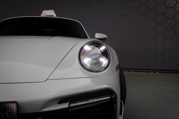 Porsche 911 Cabrio 3.8 Turbo S | SPORT DESIGN AERO KIT | LIFTING | FULL PPF | BOSE | GT SPORTSTUUR MET VERWARMING | PDLS+ | 360CAM | PASM |