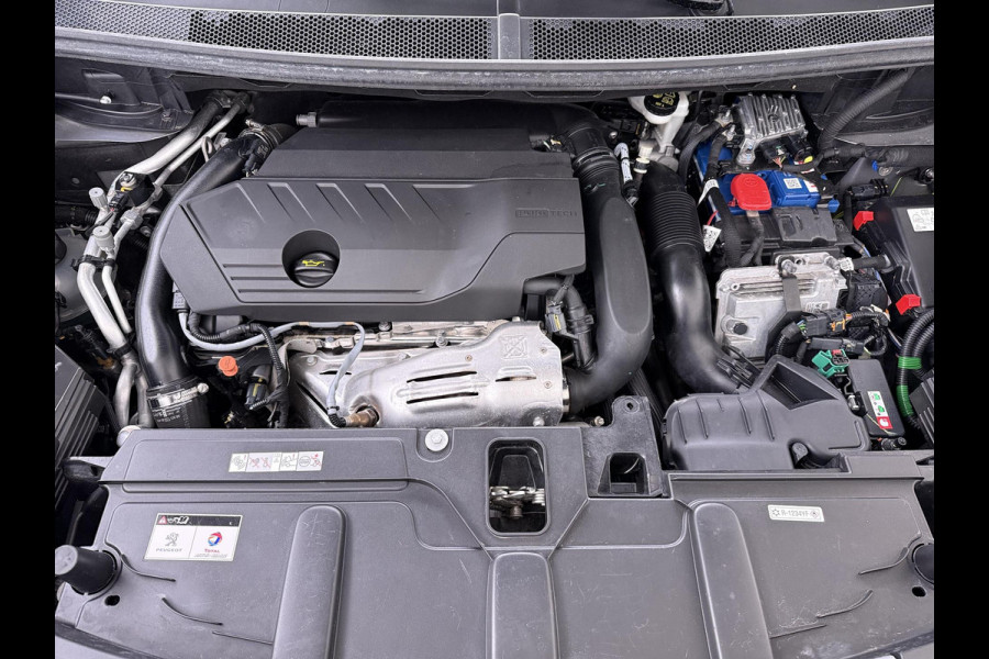 Peugeot 3008 1.6 HYbrid 225 GT ACC INCL. STOP&GO-FUNCTIE | MEMORY SEAT | ALCANTARA | ELEKTRISCHE KOFFERBAK | 19 INCH | FOCAL AUDIO | STOELVERWARMING | RIJKLAAR GELEVERD MET 12 MND BOVAG GARANTIE
