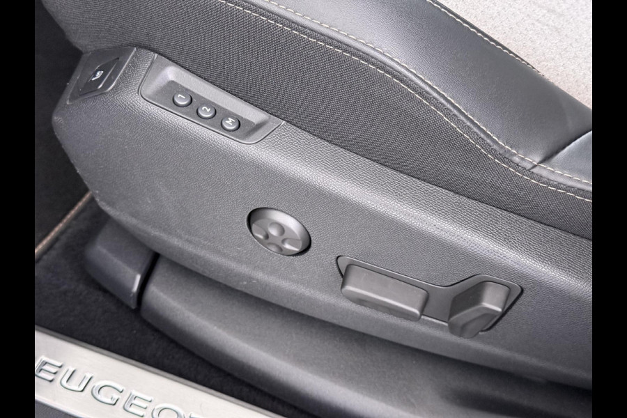 Peugeot 3008 1.6 HYbrid 225 GT ACC INCL. STOP&GO-FUNCTIE | MEMORY SEAT | ALCANTARA | ELEKTRISCHE KOFFERBAK | 19 INCH | FOCAL AUDIO | STOELVERWARMING | RIJKLAAR GELEVERD MET 12 MND BOVAG GARANTIE