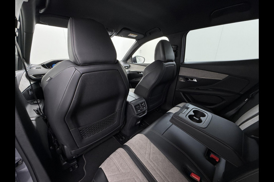 Peugeot 3008 1.6 HYbrid 225 GT ACC INCL. STOP&GO-FUNCTIE | MEMORY SEAT | ALCANTARA | ELEKTRISCHE KOFFERBAK | 19 INCH | FOCAL AUDIO | STOELVERWARMING | RIJKLAAR GELEVERD MET 12 MND BOVAG GARANTIE
