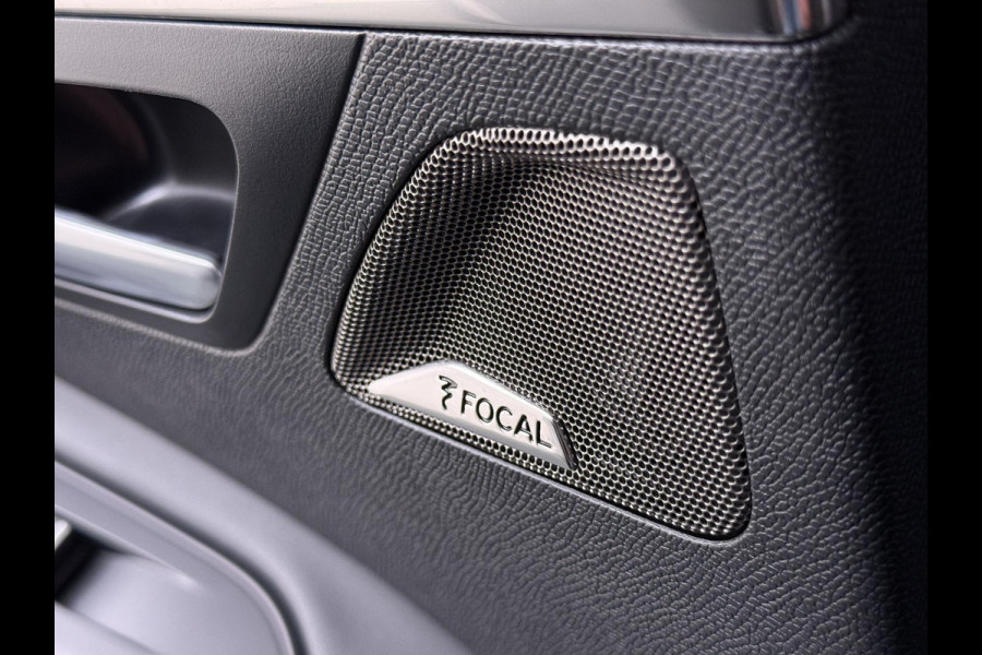 Peugeot 3008 1.6 HYbrid 225 GT ACC INCL. STOP&GO-FUNCTIE | MEMORY SEAT | ALCANTARA | ELEKTRISCHE KOFFERBAK | 19 INCH | FOCAL AUDIO | STOELVERWARMING | RIJKLAAR GELEVERD MET 12 MND BOVAG GARANTIE