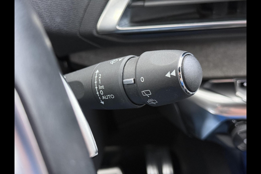 Peugeot 3008 1.6 HYbrid 225 GT ACC INCL. STOP&GO-FUNCTIE | MEMORY SEAT | ALCANTARA | ELEKTRISCHE KOFFERBAK | 19 INCH | FOCAL AUDIO | STOELVERWARMING | RIJKLAAR GELEVERD MET 12 MND BOVAG GARANTIE