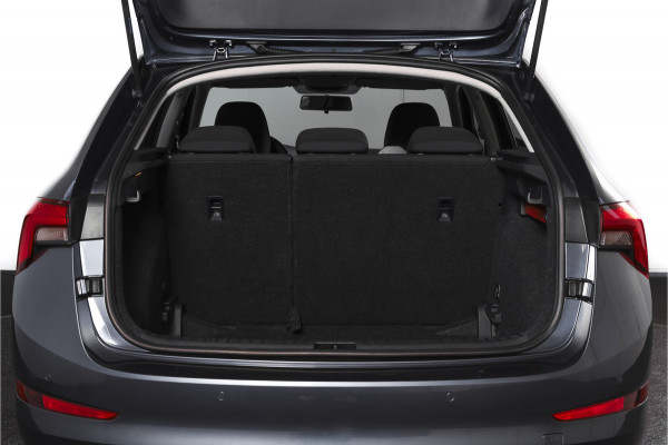 Škoda SCALA 1.0 TSI 116 PK Ambition Org. NL | Cruise | PDC | App. Connect | Airco | Elek. Trekhaak | LM 16" |