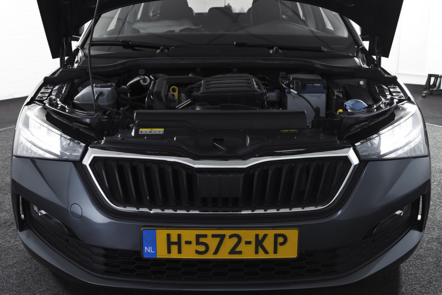 Škoda SCALA 1.0 TSI 116 PK Ambition Org. NL | Cruise | PDC | App. Connect | Airco | Elek. Trekhaak | LM 16" |