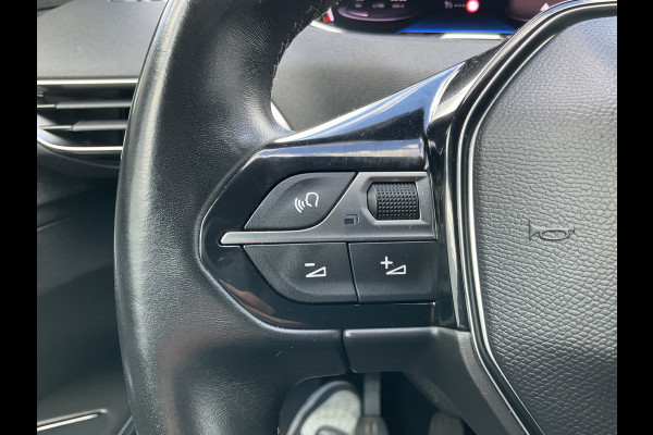 Peugeot 5008 7-Pers 1.2 131pk Pack 360°Cam Navi Trekhaak 7p.