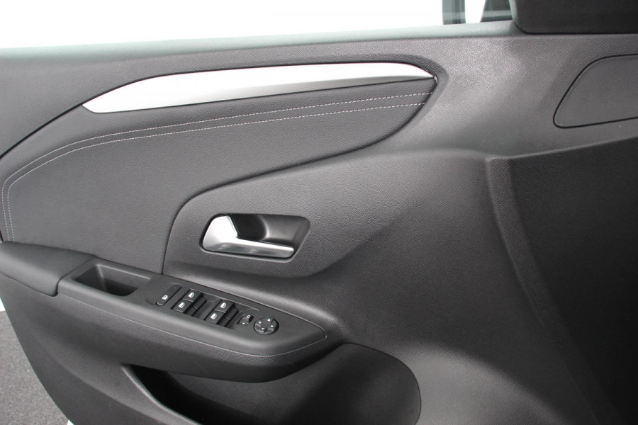 Opel Corsa 1.2 Turbo 102pk GS Line Navigatie Apple Carplay/Android Auto Airco Cruise Control Lichtmetalen velgen Digitaal Dashboard Sportstoelen