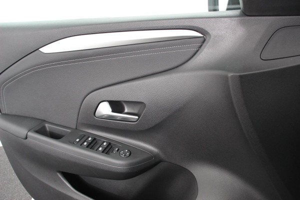 Opel Corsa 1.2 Turbo 102pk GS Line Navigatie Apple Carplay/Android Auto Airco Cruise Control Lichtmetalen velgen Digitaal Dashboard Sportstoelen