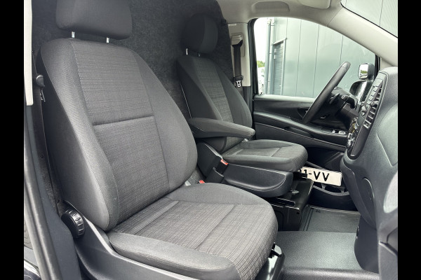 Mercedes-Benz Vito 114 CDI 136 PK E6 AUTOMAAT / L2H1 / 1e EIG. / TREKHAAK / CAMERA / 2x SCHUIFDEUR / CRUISE / AIRCO