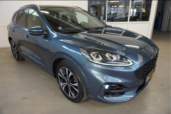 Ford Kuga 2.5 PHEV Vignale Camera voor Trekhaak.