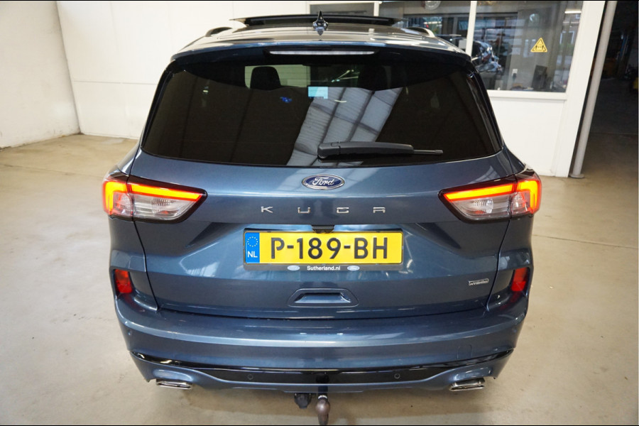 Ford Kuga 2.5 PHEV Vignale Camera voor Trekhaak.