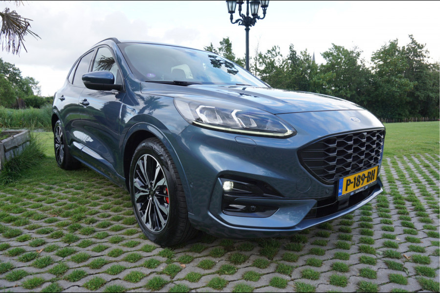 Ford Kuga 2.5 PHEV Vignale Camera voor Trekhaak.