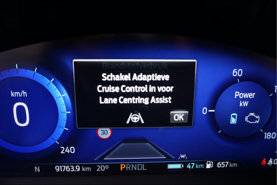 Ford Kuga 2.5 PHEV Vignale Camera voor Trekhaak.