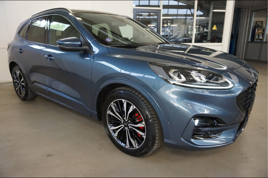 Ford Kuga 2.5 PHEV Vignale Camera voor Trekhaak.